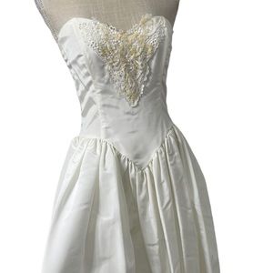 Vintage Gunne Sax Satin Sweetheart Fit and Flare Dress